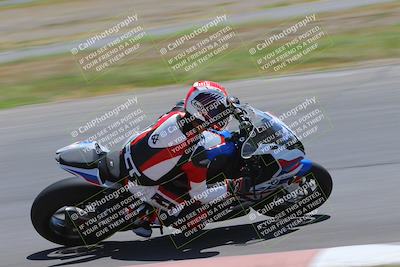 media/Aug-27-2022-Fastrack Riders (Sat) [[c588535105]]/Level 4/Session 2 Turn 9 Inside/